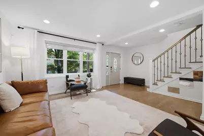 2112 W Superior Street, Chicago, IL 60612 - Photo 5