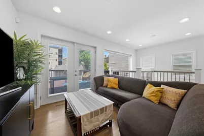 2112 W Superior Street, Chicago, IL 60612 - Photo 19