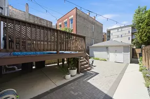 2112 W Superior St, Chicago, IL 60612 - Photo 43
