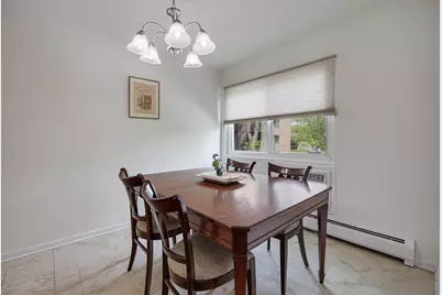 2604 N Windsor Drive #207, Arlington Heights, IL 60004 - Photo 7