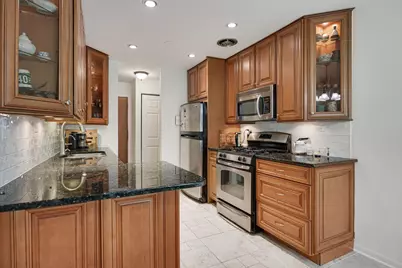 2604 N Windsor Drive #207, Arlington Heights, IL 60004 - Photo 11
