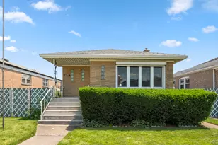 6235 S Nashville Ave, Chicago, IL 60638 - Photo 1