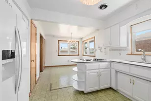 6235 S Nashville Ave, Chicago, IL 60638 - Photo 5