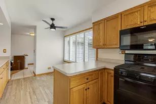 218 Mastodon Dr, Ingleside, IL 60041 - Photo 19