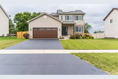 615 Camellia Avenue, Aurora, IL 60505 - Photo 1