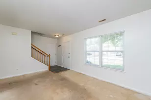 1413 W Split Oak Cir, Round Lake Beach, IL 60073 - Photo 5
