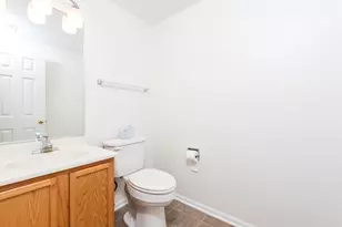 1413 W Split Oak Cir, Round Lake Beach, IL 60073 - Photo 11