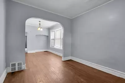 710 E 92nd Place, Chicago, IL 60619 - Photo 5