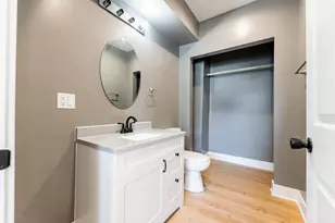 6501 S Claremont Ave, Chicago, IL 60636 - Photo 13