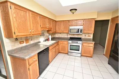 18439 Willow Lane, Lansing, IL 60438 - Photo 11