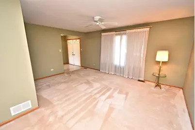 18439 Willow Lane, Lansing, IL 60438 - Photo 5