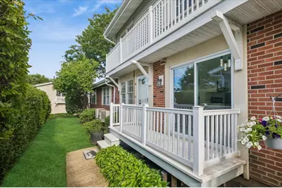 185 College Drive #B, Bloomingdale, IL 60108 - Photo 1