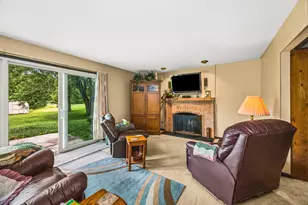 24656 S Willow Brook Trail, Crete, IL 60417 - Photo 3