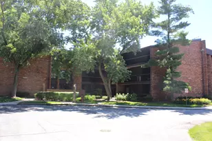 14500 Linder Ct, Oak Forest, IL 60452 - Photo 1