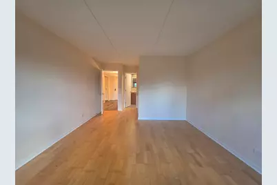 375 Plum Creek Drive #103, Wheeling, IL 60090 - Photo 11