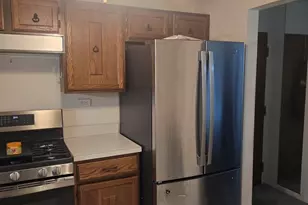 945 E Kenilworth Ave, Palatine, IL 60074 - Photo 7