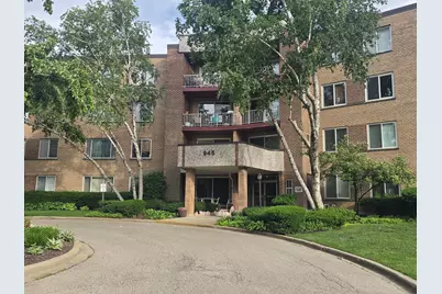 945 E Kenilworth Avenue #325, Palatine, IL 60074 - Photo 1