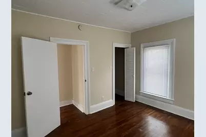 902 N Lee Street, Bloomington, IL 61701 - Photo 9