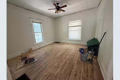 902 N Lee Street, Bloomington, IL 61701 - Photo 17