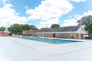 4028 Oxford Ct, Streamwood, IL 60107 - Photo 15
