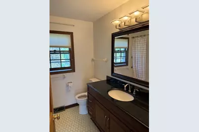 102 N Stauffer Drive, Naperville, IL 60540 - Photo 9