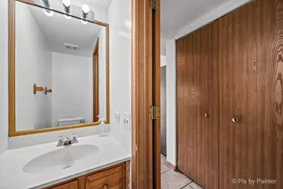 1755 Mission Hills Drive, Elgin, IL 60123 - Photo 15