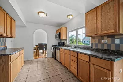 1755 Mission Hills Drive, Elgin, IL 60123 - Photo 13