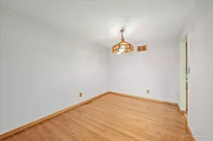 4731 Foxboro Ct, Richmond, IL 60071 - Photo 7