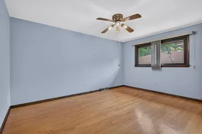 8118 Gladys Lane, Palos Hills, IL 60465 - Photo 13