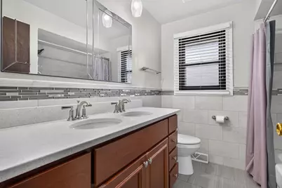 8118 Gladys Lane, Palos Hills, IL 60465 - Photo 19