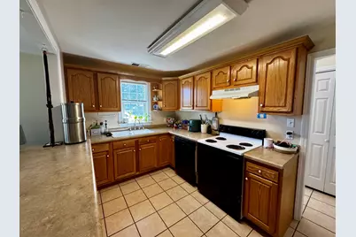 306 W Lasalle Street, Princeton, IL 61356 - Photo 5