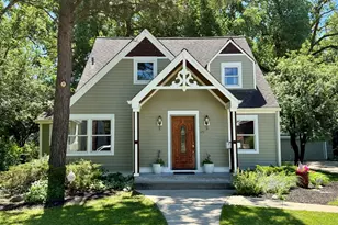 175 W Burlington St, Riverside, IL 60546 - Photo 1