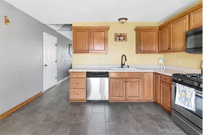 2590 Sheridan Grove Drive, Rockford, IL 61109 - Photo 9