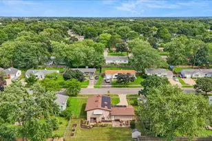 638 Sussex Ln, Crystal Lake, IL 60014 - Photo 41