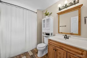 638 Sussex Ln, Crystal Lake, IL 60014 - Photo 11