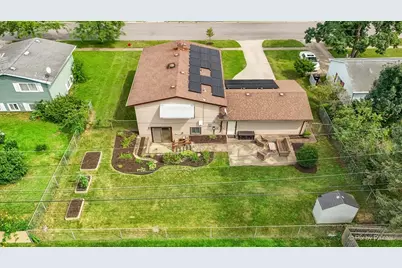 638 Sussex Lane, Crystal Lake, IL 60014 - Photo 35