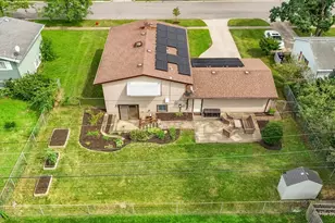 638 Sussex Ln, Crystal Lake, IL 60014 - Photo 35