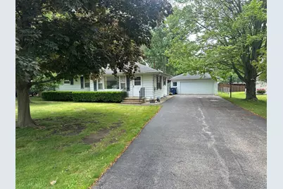 3675 Woodlawn Avenue, Gurnee, IL 60031 - Photo 1