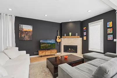 980 Half Day Road, Highland Park, IL 60035 - Photo 5
