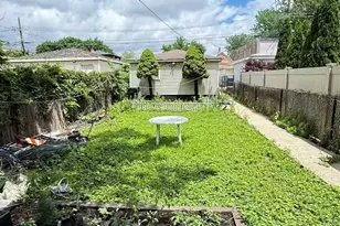 906 W 36th St, Chicago, IL 60609 - Photo 7