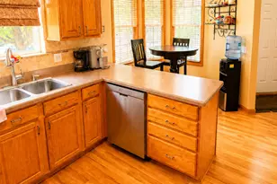 291 Jennifer Ct, Gurnee, IL 60031 - Photo 7