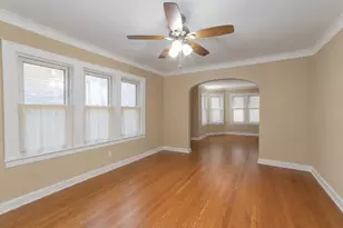 2849 N Luna Ave, Chicago, IL 60641 - Photo 11