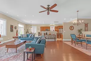 101 Rose Dr, Bloomingdale, IL 60108 - Photo 5