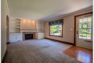 1117 E Olive Street, Bloomington, IL 61701 - Photo 15
