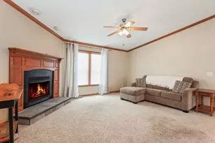 242 Fox Ln, Belvidere, IL 61008 - Photo 5