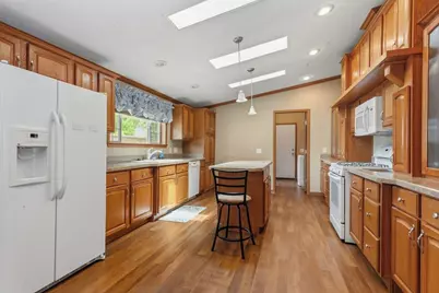 242 Fox Lane, Belvidere, IL 61008 - Photo 9