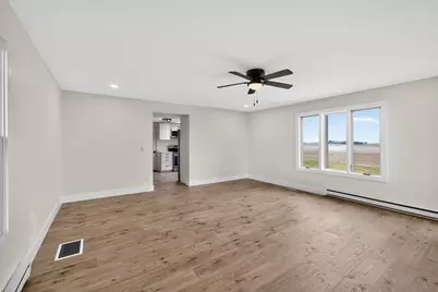 17093 Somonauk Road, Dekalb, IL 60115 - Photo 17