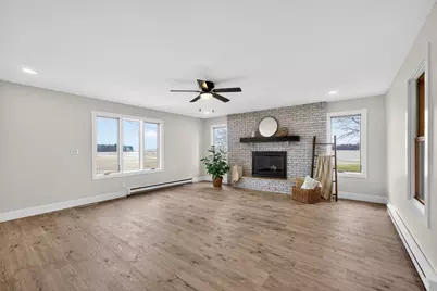 17093 Somonauk Road, Dekalb, IL 60115 - Photo 15