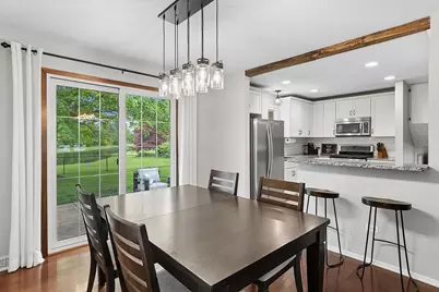 17025 Creekside Avenue, Tinley Park, IL 60487 - Photo 9