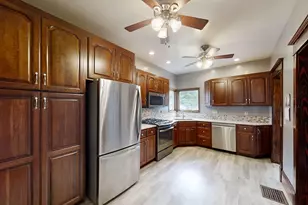810 S Fell Ave, Normal, IL 61761 - Photo 17